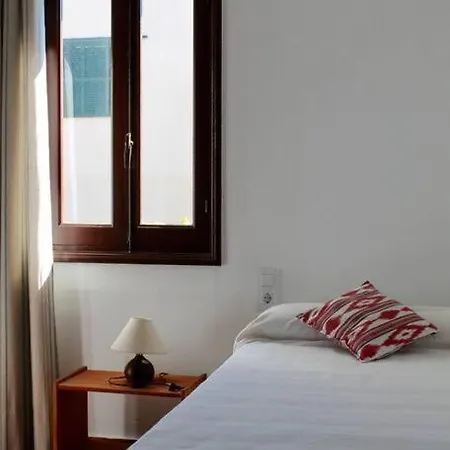 Sea Sunsets In Lovely Apartment